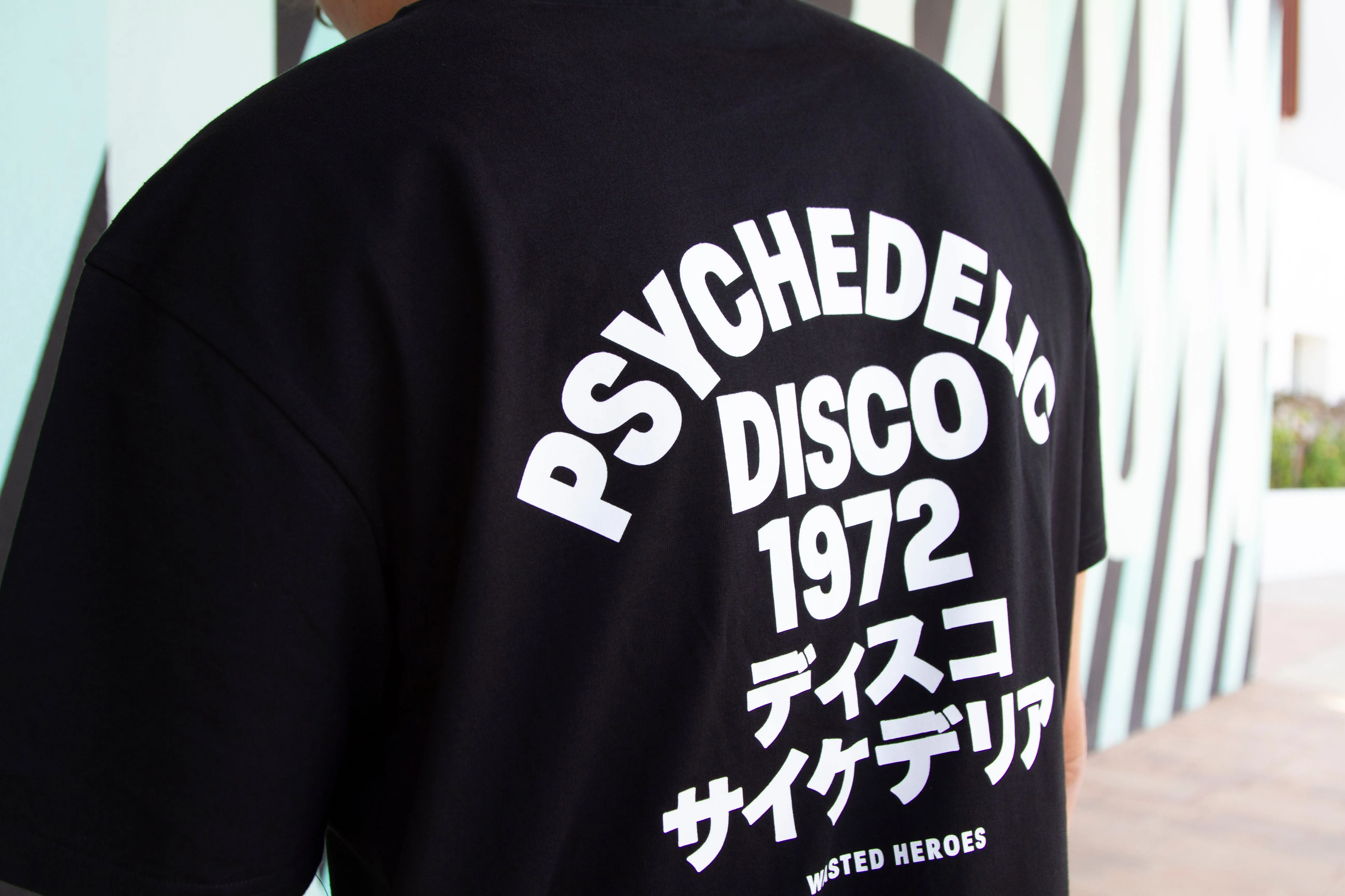 1972 Psychedelic Disco Back Print - Tshirt - Black