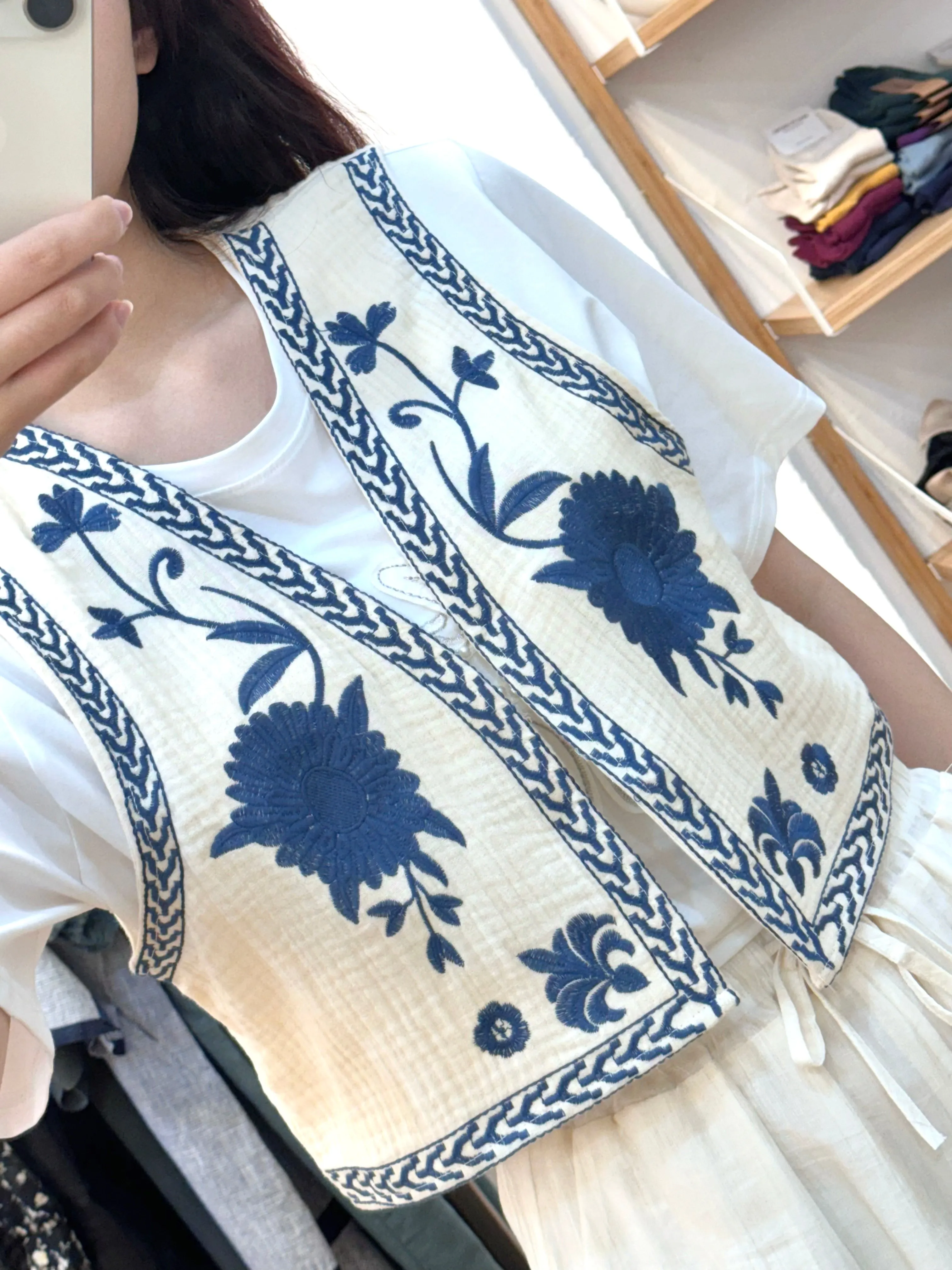 Blue Embroider Vintage Vest