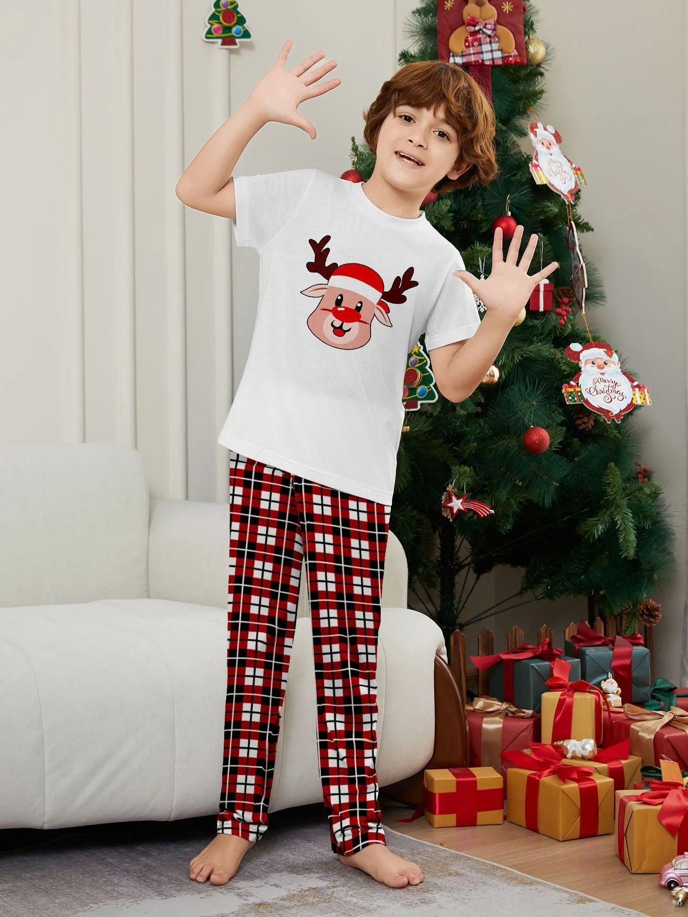 Deer Plaid Printed Family Matching Christmas Pajamas Sets