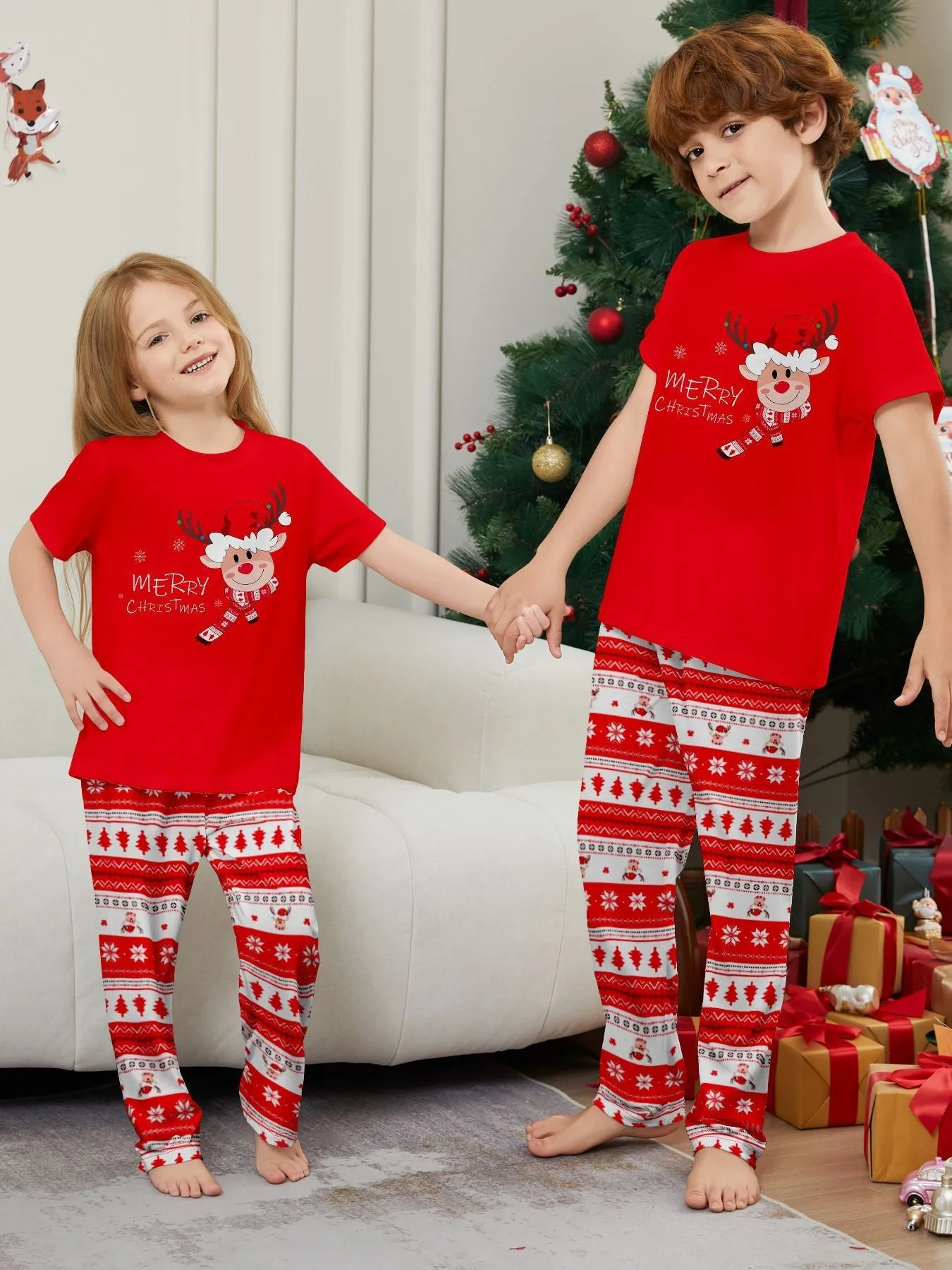 Fawn Printed Short Sleeve  Family Matching Christmas Pajamas Sets