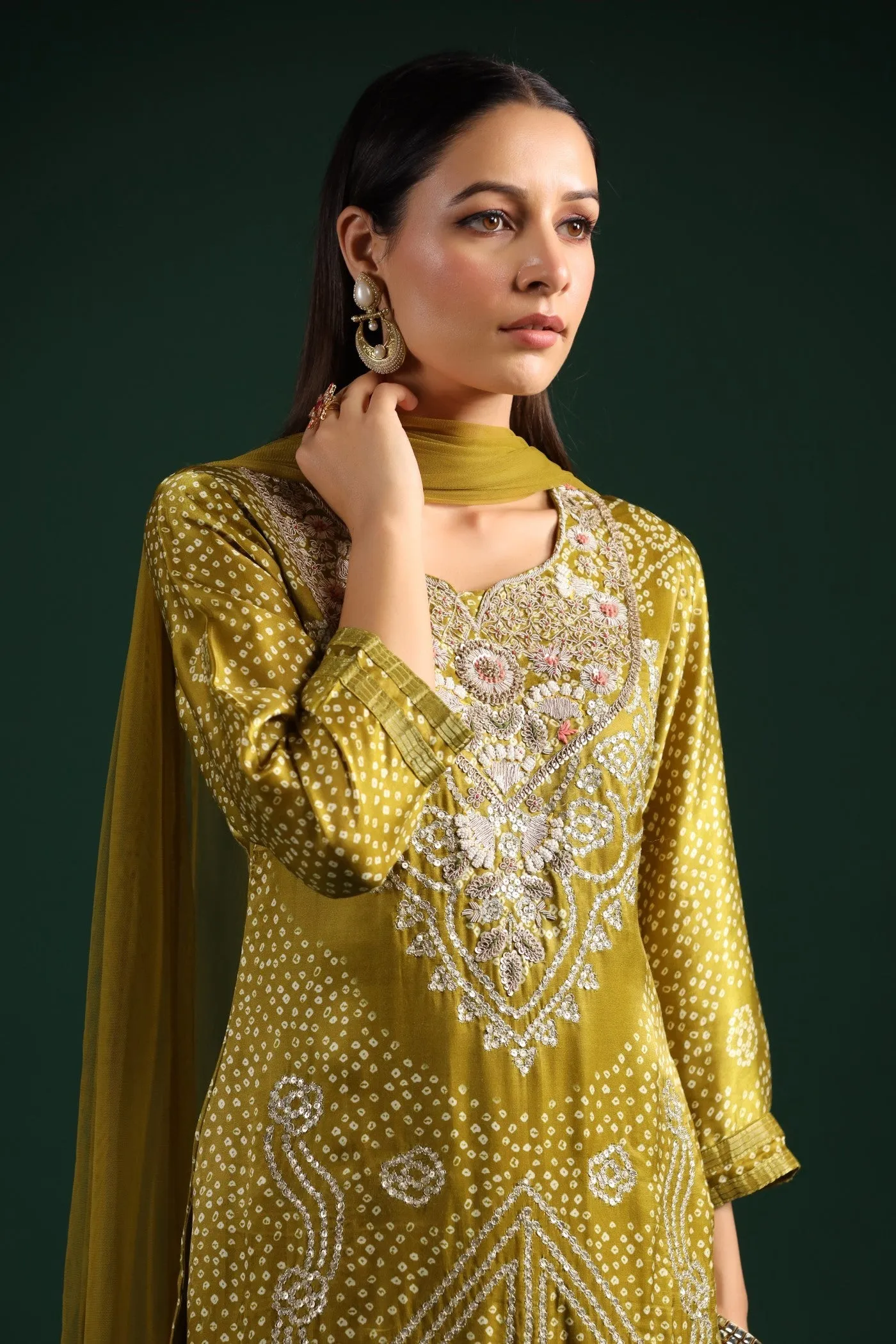 Festive Green Bandhani Embroidered Kurta Set