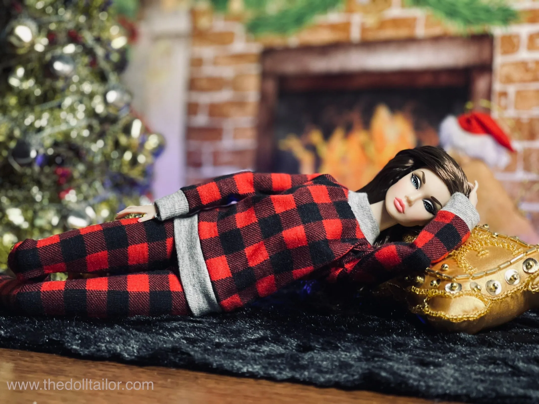 Flannel pajamas red and  black sleepwear for Barbie