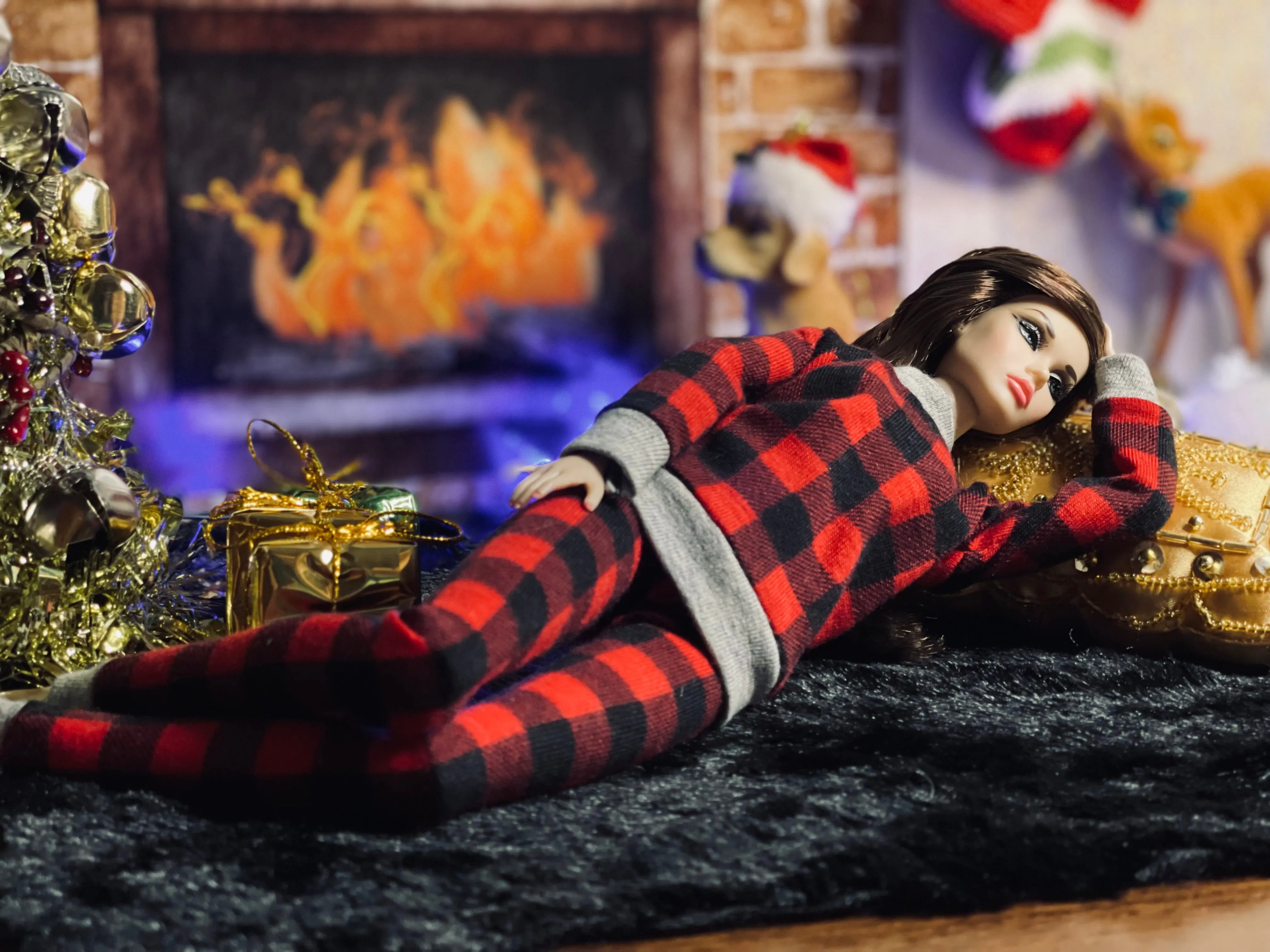 Flannel pajamas red and  black sleepwear for Barbie