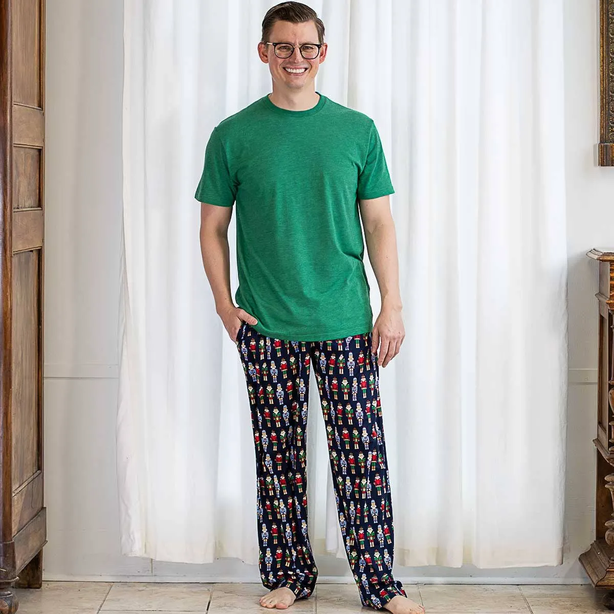 The Royal Standard - 2XL- Men's Nutcracker March Sleep Pants   Navy/Multi