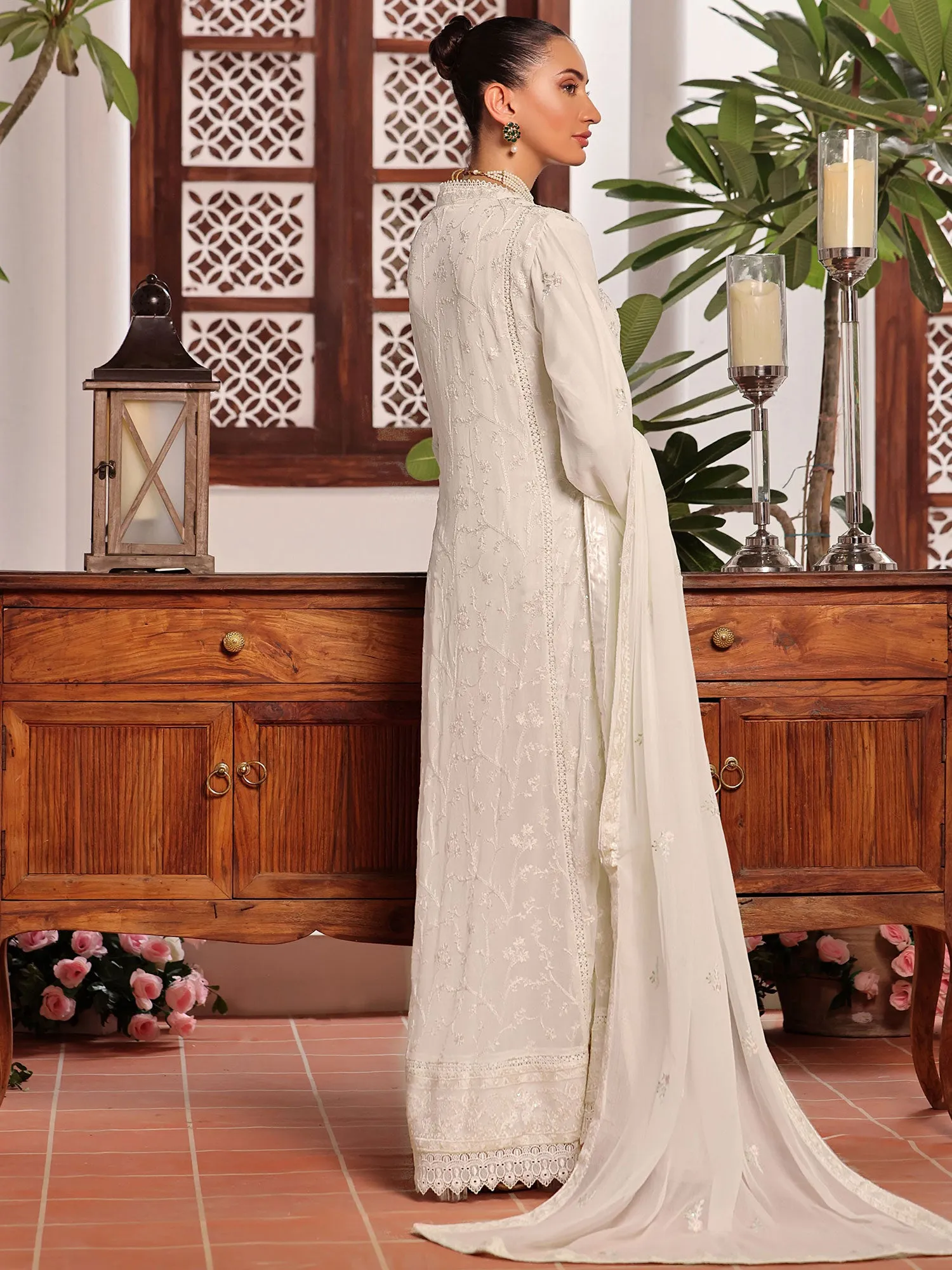 Wardah Uzair "Dil Ruba" Luxury Embroidered Chiffon Gown Suit - Chandni