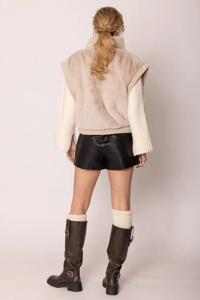 YCV420021 Faux Fur Rib Sleeve Vest